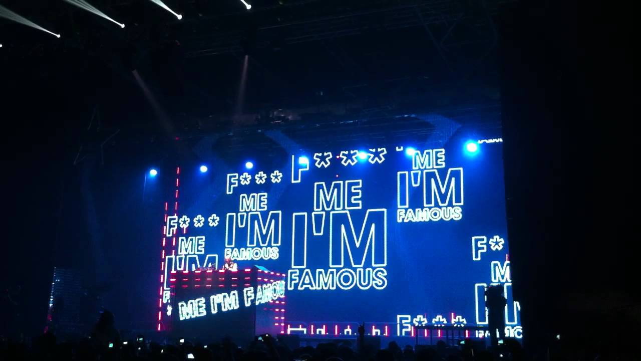 David Guetta play a NEW TRACK @F*** Me I'M Famous Zenith Paris - YouTube