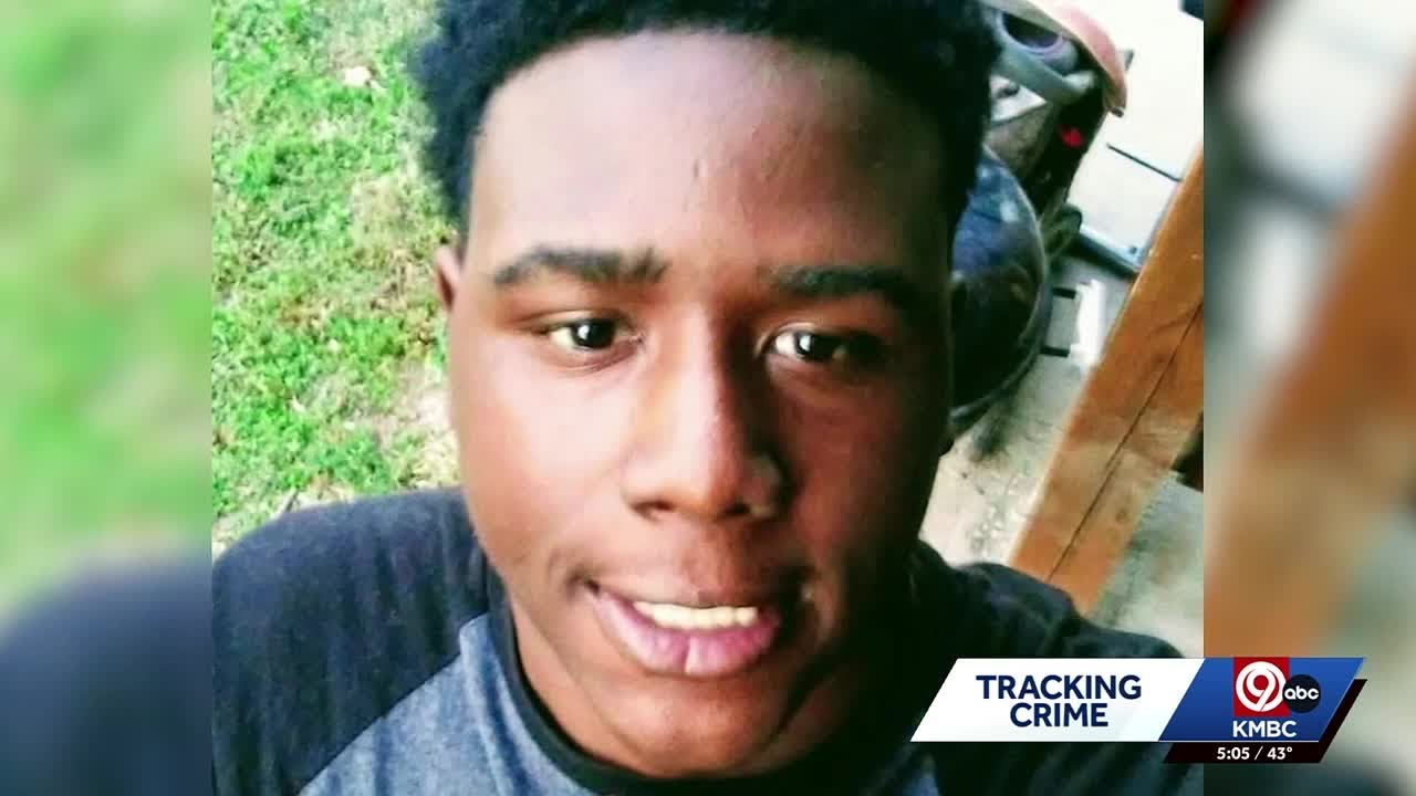 Mother of man killed at Kansas City restaurant says son was in 'wrong place at the wrong time'