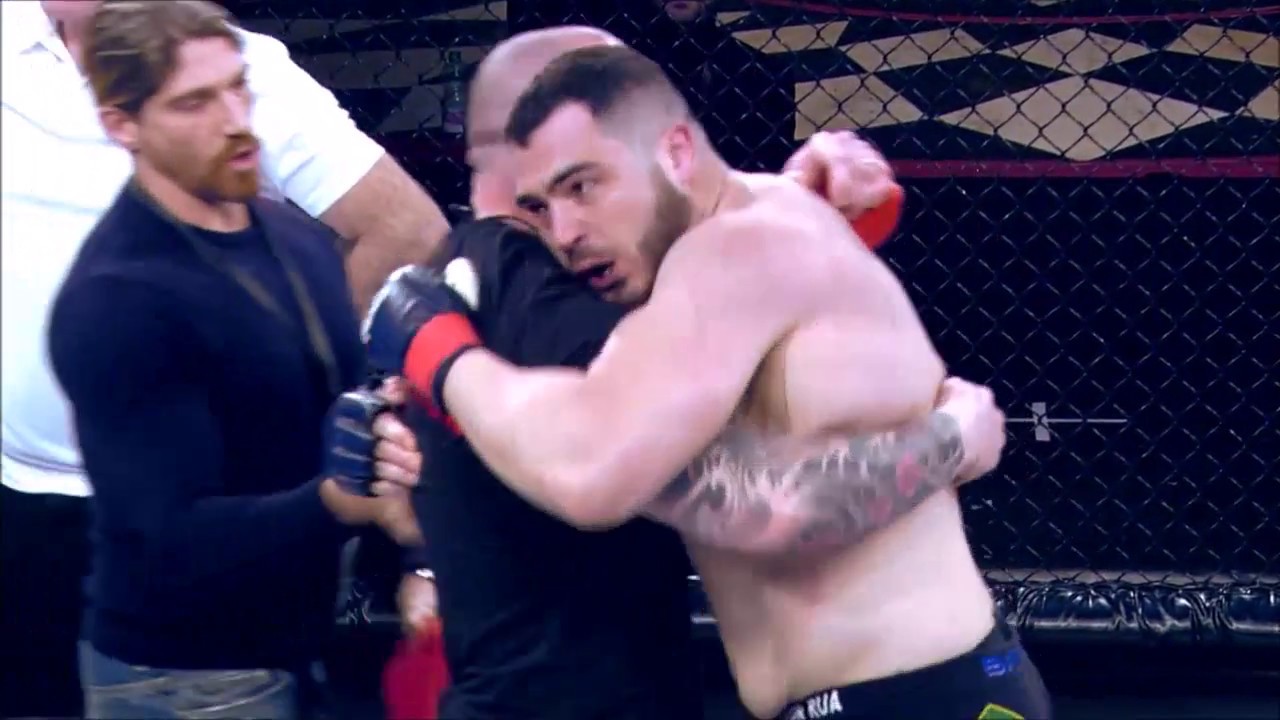 Mauro Cerilli vs Istvan Rutzinszki Heavyweight at Magnum Fighting Championship 1 - Rome