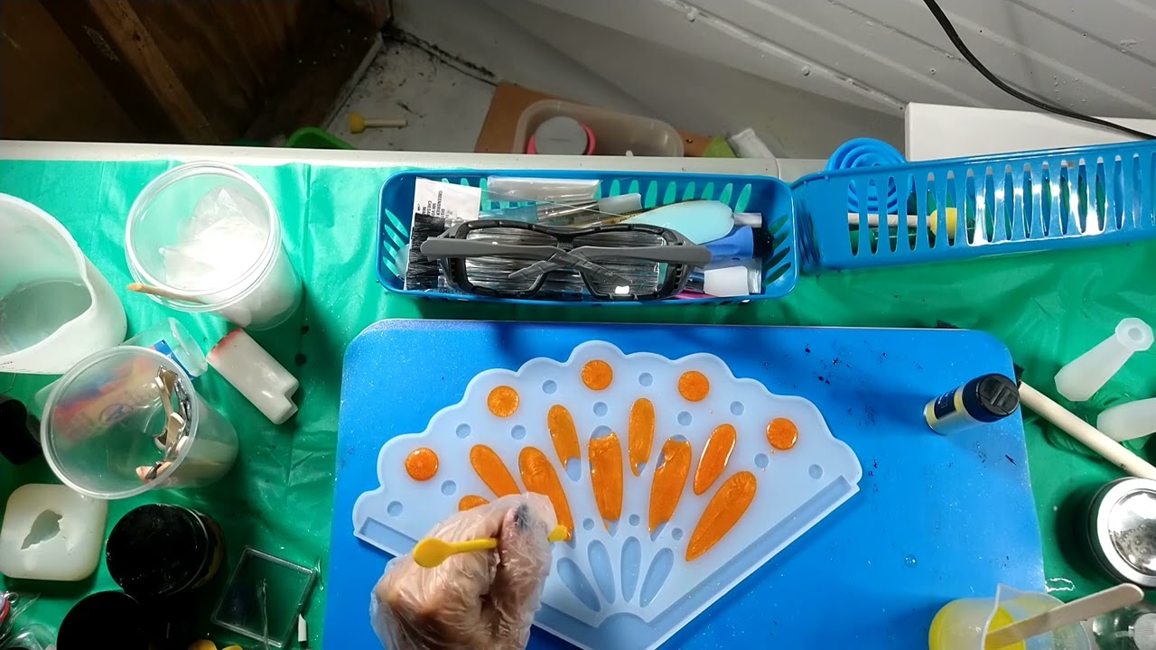 Resin monarch butterfly fan mold ..another Temu mold ❤️. this is a funny one guys