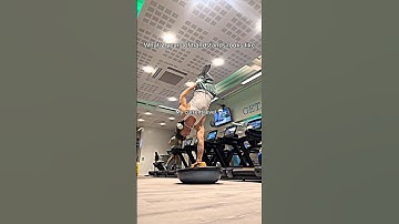 Wait for it 💀 this is what 2 years of handstands does 😈 #calisthenics #motivation #transformation