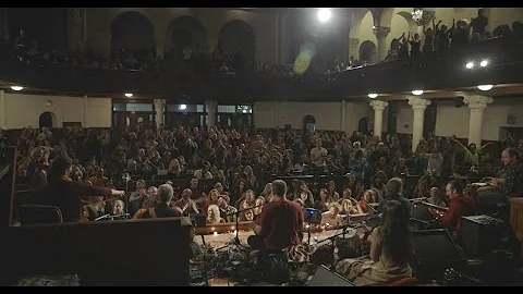 Om Namah Shivaya - Krishna Das Live! Songs With Lyrics