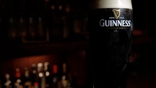 Now That's a Perfect Guinness - Gilbey's Bar NYC
