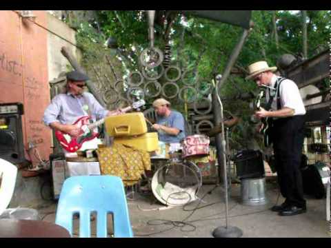 Cornbread Song - YouTube
