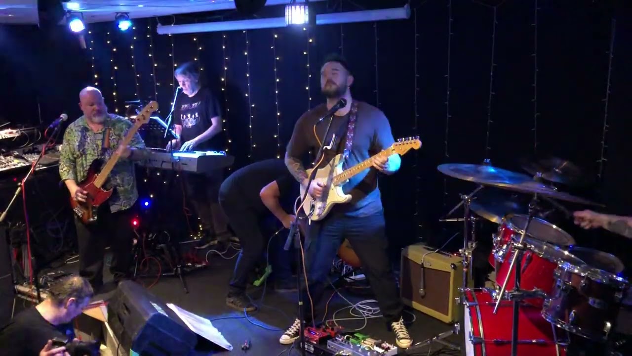 Bon Journey at The Ashton Jubilee Club 16/1:26  ( Edge Of The Blade )