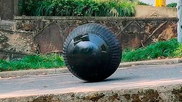 Rotunbot RT-G: De robotbal die criminelen op land en water achtervolgt