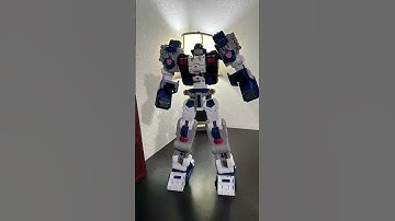 Metroplex transforming stop motion