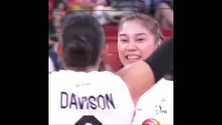 Eya Laure vs. Erika Santos