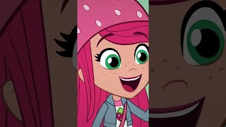Strawberry's Fashion Fail?! #shorts