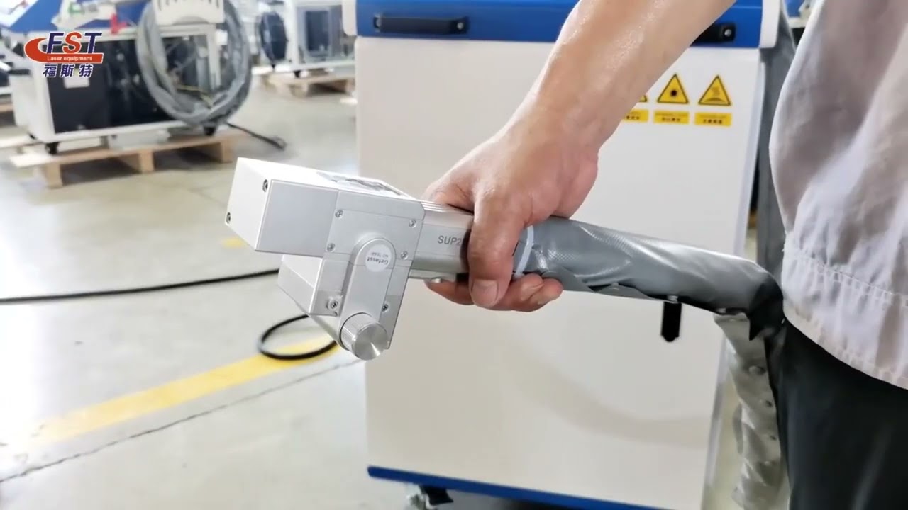 Fiber laser cleaning machine