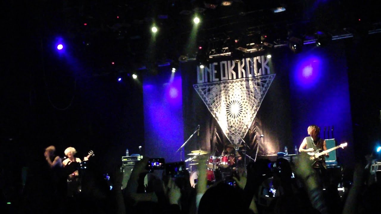 One Ok Rock - Cry Out extract (04.12 Moscow) music festivals 2019