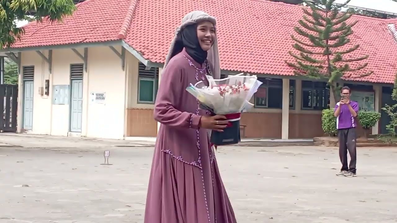 𝚔𝚎𝚐𝚒𝚊𝚝𝚊𝚗 𝚏𝚊𝚜𝚑𝚒𝚘𝚗 𝚜𝚑𝚘𝚠 𝚂𝙼𝙿 𝙽𝙴𝙶𝙴𝚁𝙸 2 𝙺𝙰𝚈𝙴𝙽