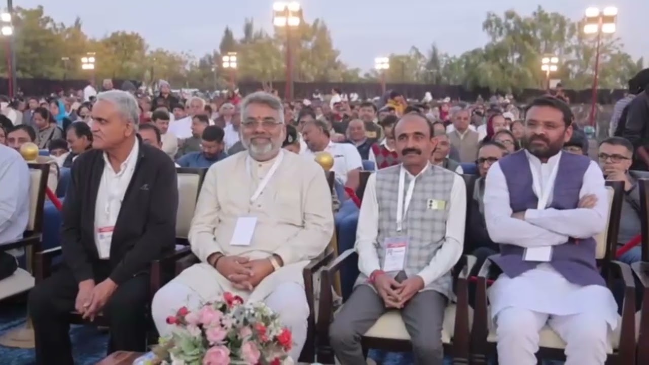 KUTCH ‘DHRUJARI SMRITI VANDANA’ PROGRAM IN THE MEMORY OF EARTHQUAKE VICTIMS AT SMRITIVAN CM VISIT