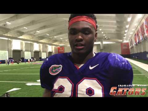 camera iphone 8 plus apk Florida Gators OL Brett Heggie and LB Kylan Johnson speak to the media
