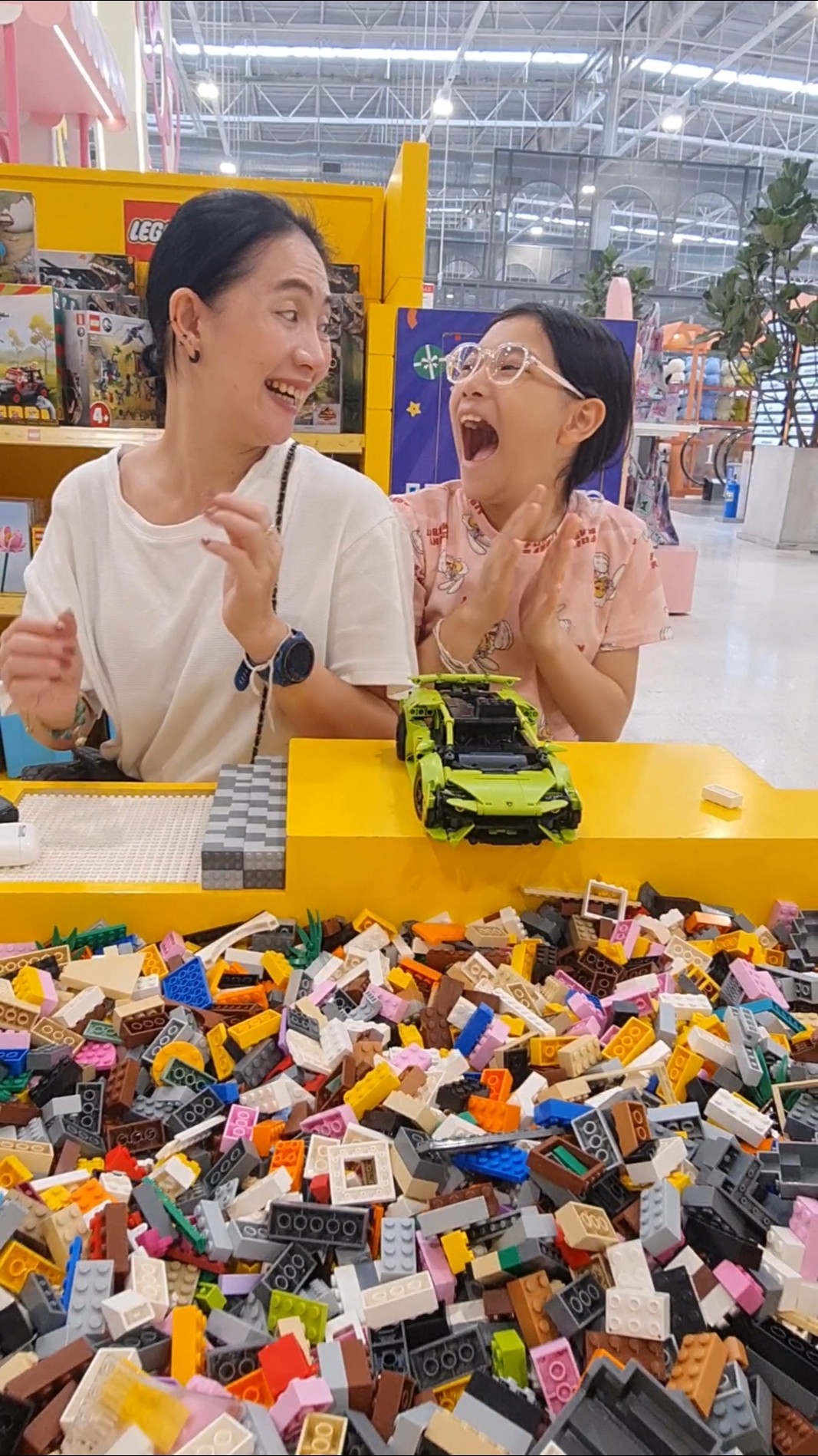 Kind Hero Mom‼️ make Girl's Dream Come True❤️? | JJaiPan #Shorts