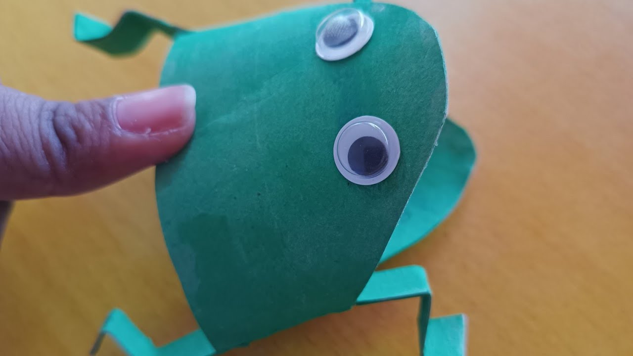 Toilet Paper Roll Fish Craft {Easy} with VIDEO