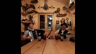 Bierlied - Zwoaralloa