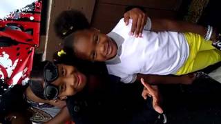 Lauren meeting RayRay from MINDLESS BEHAVIOR @ SuperJam 2011 #Hot1041