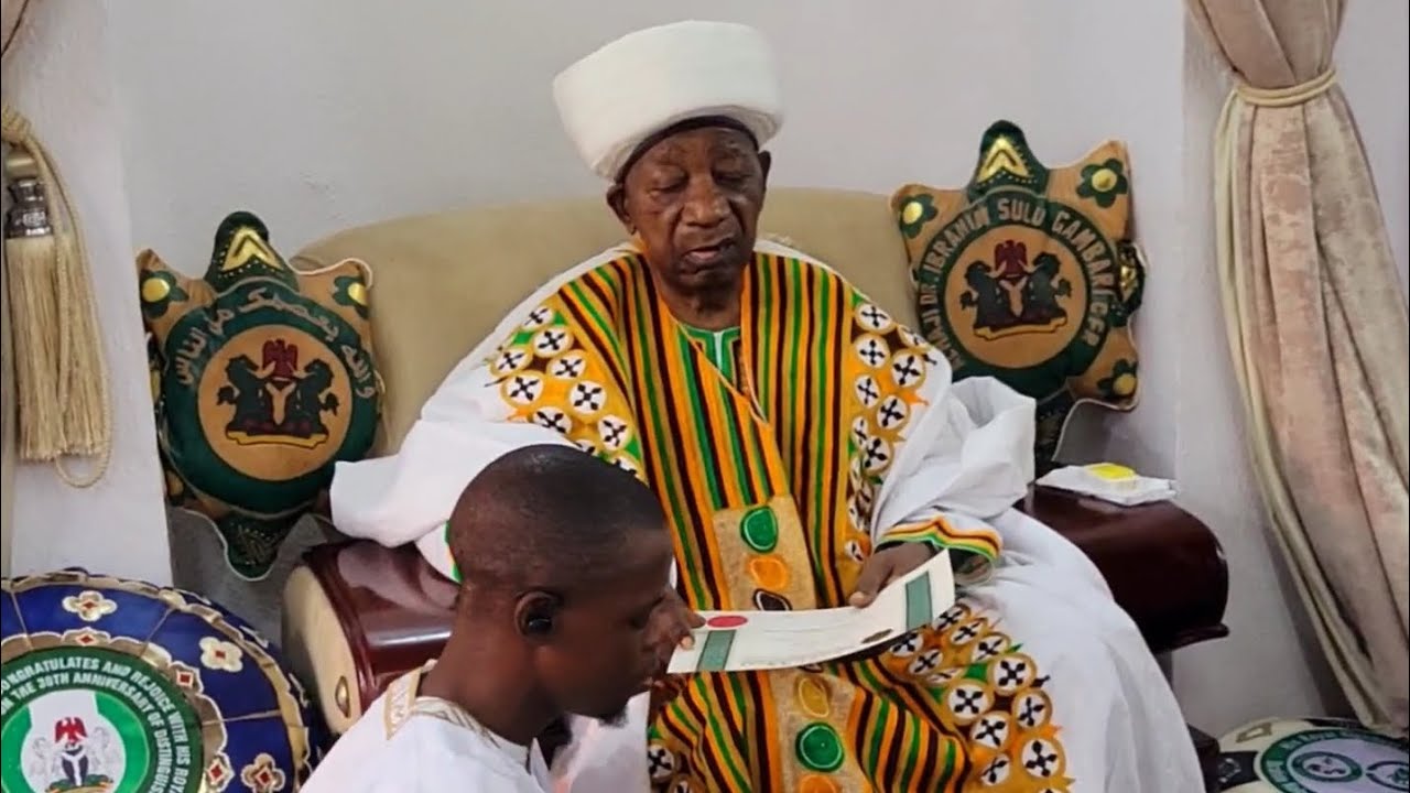  historic  was recalled when  son of Oniwasiagbaye, Dr SharaF  presents his PhD. certificate to HRH 