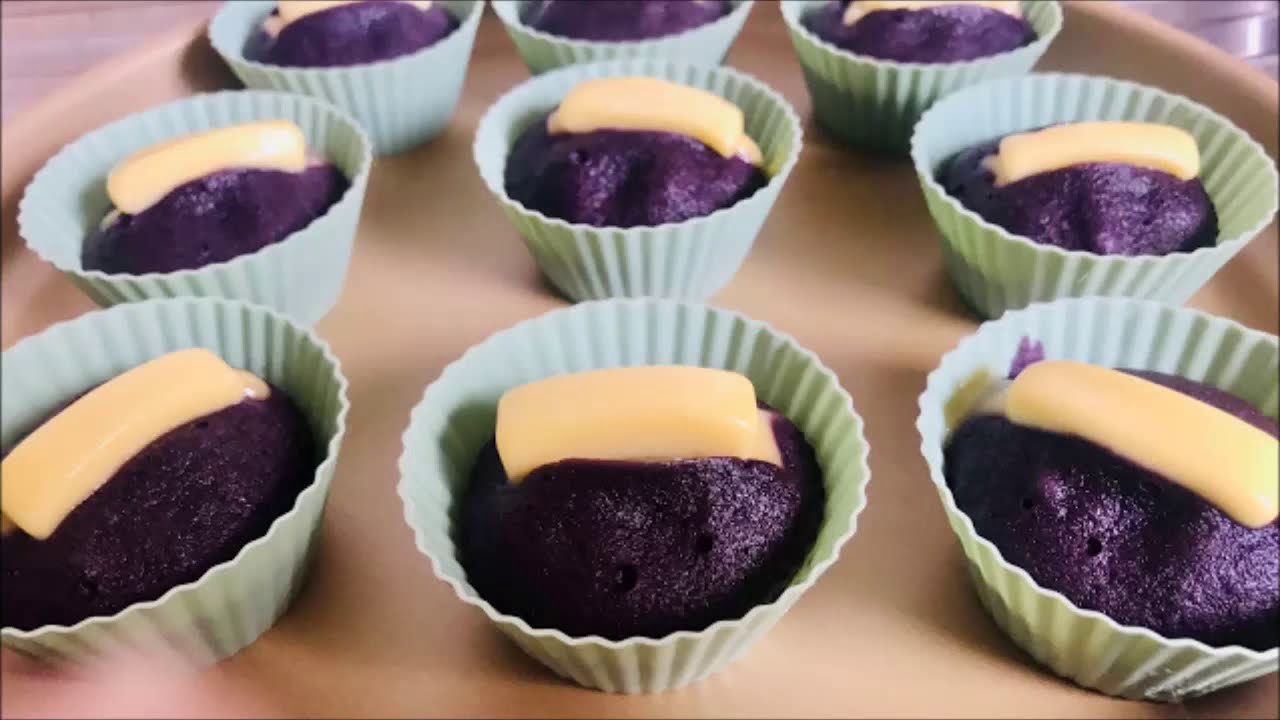 NO BAKE UBE CHEESE CONDENSED MILK CUP CAKE/HOW TO MAKE NO BAKE CUP CAKE