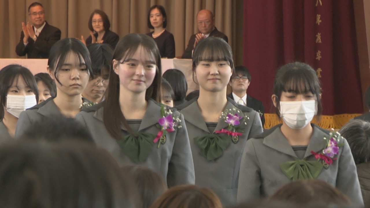 多くの高校で卒業式　笑顔で学び舎巣立つ　岡山