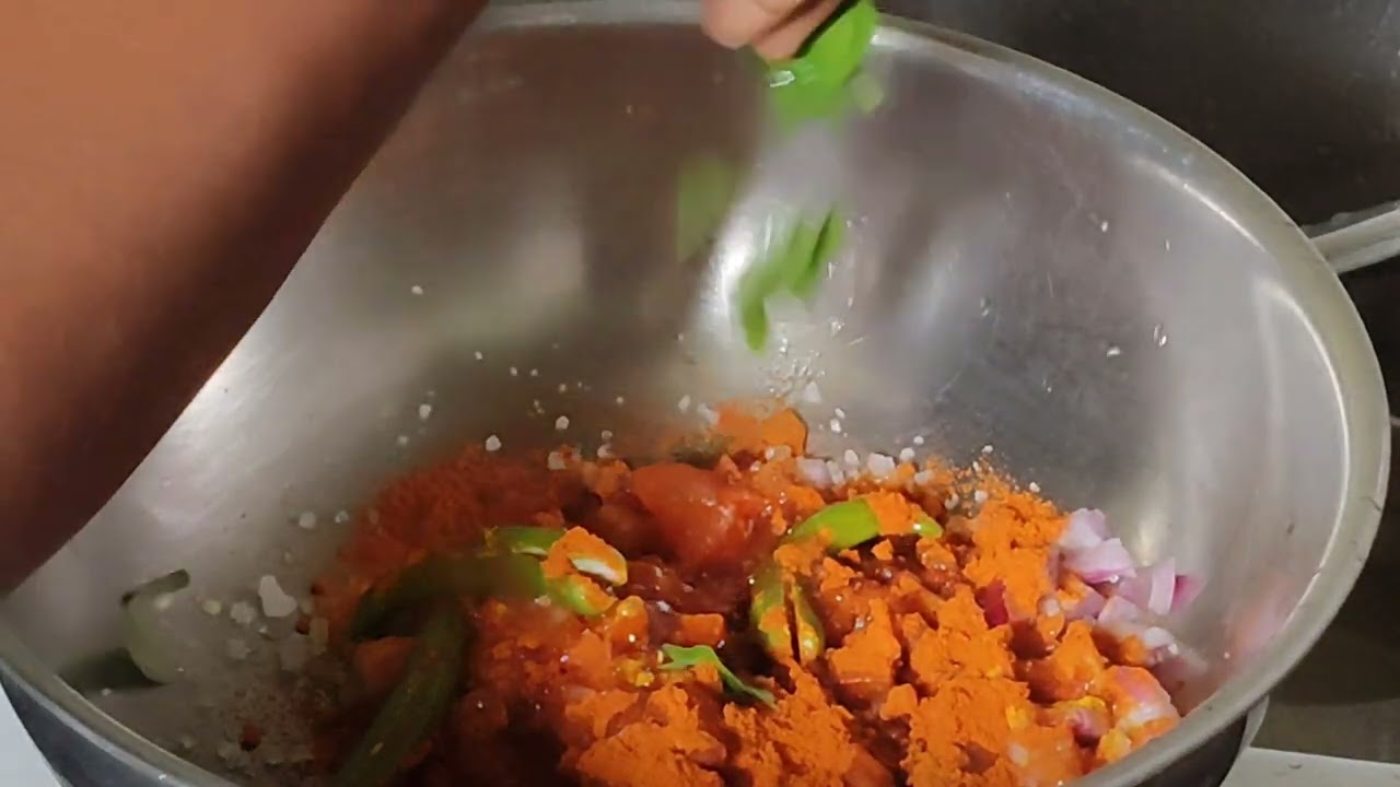 పల్లెటూరి స్టైల్ లో  చేపల పులుసు😍 🐟🐟🐟