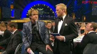Video thumbnail of "Robert Gustafsson som Per Gessle Idrottsgalan 2009"