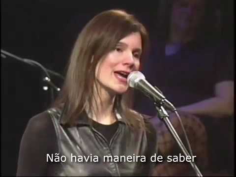 Vídeo: Quem é o atual vocalista do 10 000 maniacs?