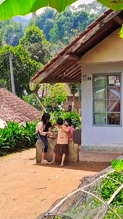 suasana pedesaan di pagi hari yang alami di kampung pelosok bandung selatan (Jawa Barat)#shorts