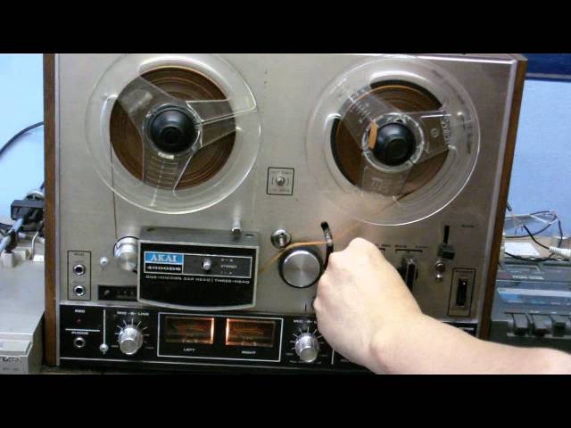How to use a Reel 2 Reel Tape Recorder 