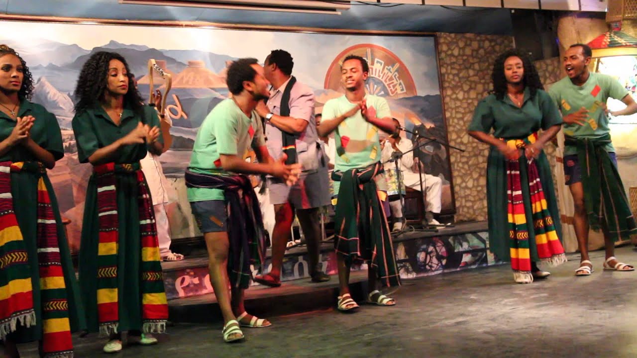 Ethiopian children dancing traditional dance 5.1.2012 (addis abeba) guy  oren - YouTube