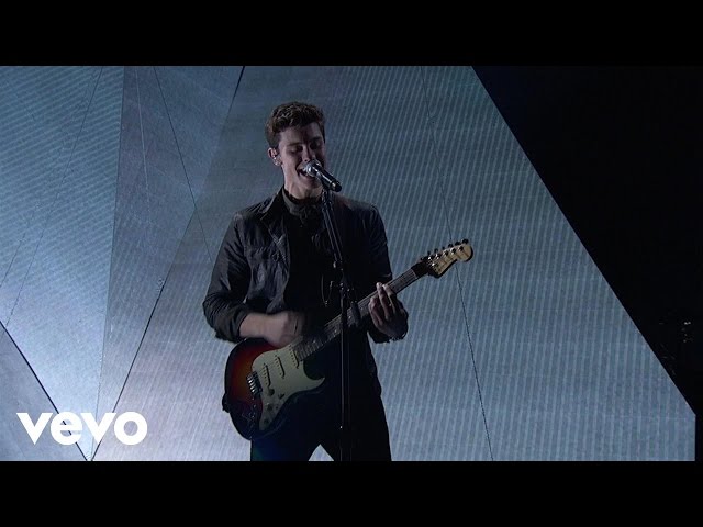 Shawn Mendes - Treat You Better / Mercy (Live From the AMA's/2016) class=