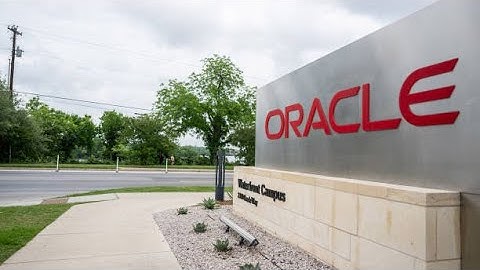 Oracle Doubles Down on Spending for AI