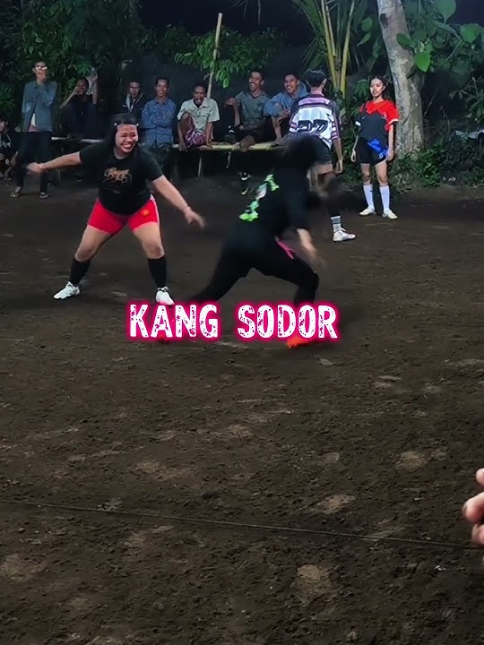 SODOR CEWEK ❤️ SI GEMOY VS HIJABER ADU LESEK #gobaksodorbondowoso #viralvideo #tiktokvideo #shorts