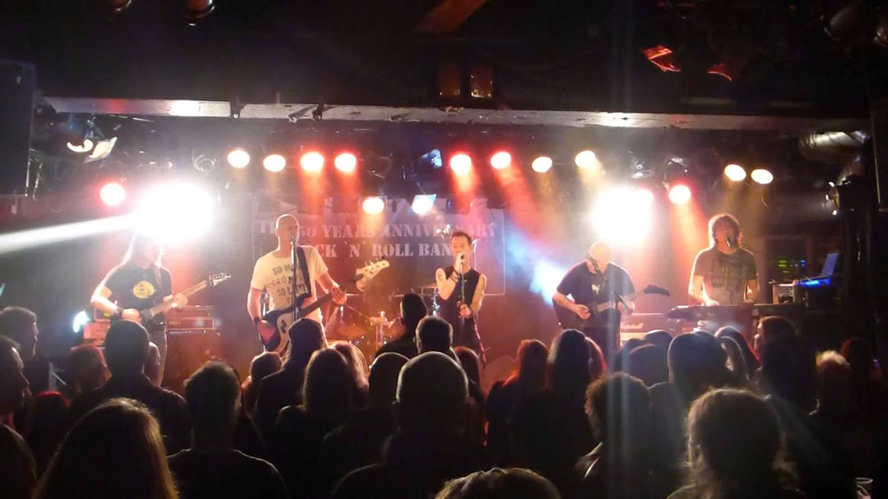 camera iphone 8 plus apk The 50 Years Anniversary Rock 'N Roll Band - Keep On Lovin' You - live 29 nov 2014