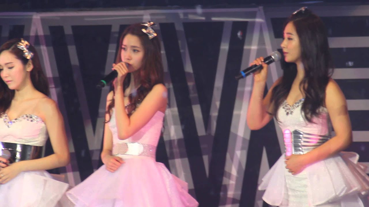 [Fancam] 131110 SNSD GG World Tour in Hong Kong - Promise