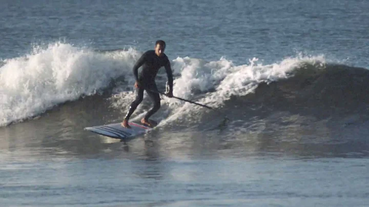 Riding the 9 footer on 1 footers /// New Deal /// ...