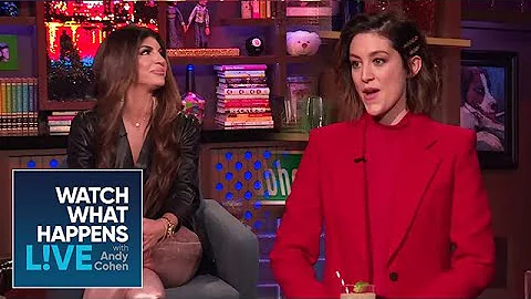 Caitlin McGee asks Teresa Giudice About Flipping A...