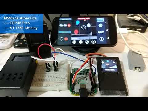 M5Stack Atom Lite with ST7789 Color Display for Camera Remote Bluetooth