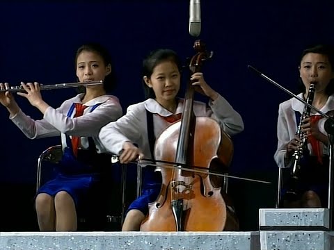 【HD】【2012】平壌学生少年宮殿　ピアノのための器楽重奏　我らの父　／　평양학생소년궁전　 피아노를 위한 기악중주　우리 아버지