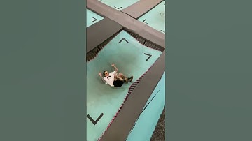Signature trick #flippingfeed #trampoline #trampwall