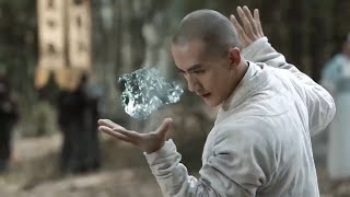 The little monk acquired divine kungfu and used water as weapon, defeating the villain with one move