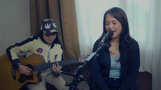 TAXI BAND - HUJAN KEMARIN COVER STEFHANI ADELIA