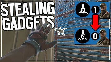 This Hacker Can Pick Up OTHER PLAYERS Gadgets