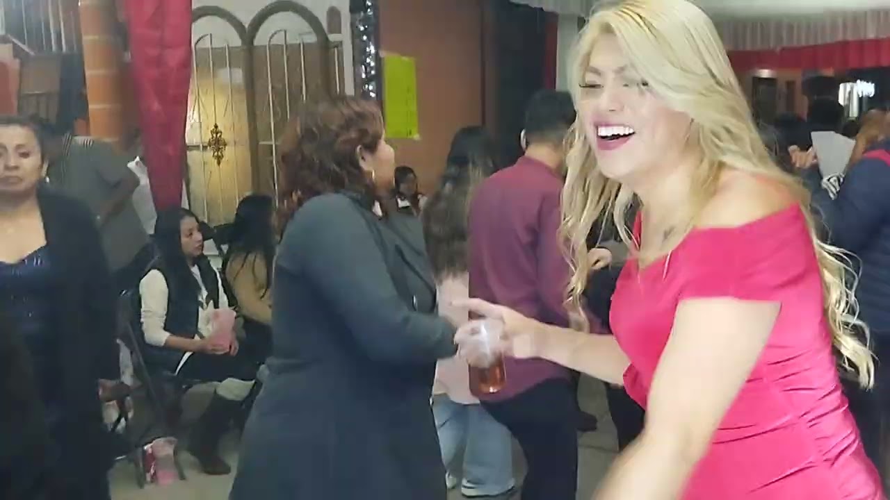 Grupo Corazón Viajero en la Fiesta de Navidad de la Familia Martinez 