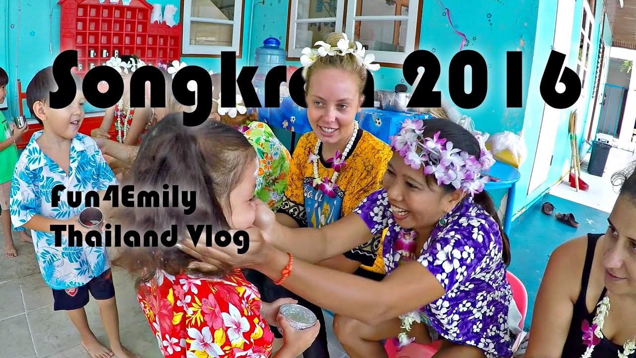 Songkran 2016 at school - Thailand Vlog - Special 4