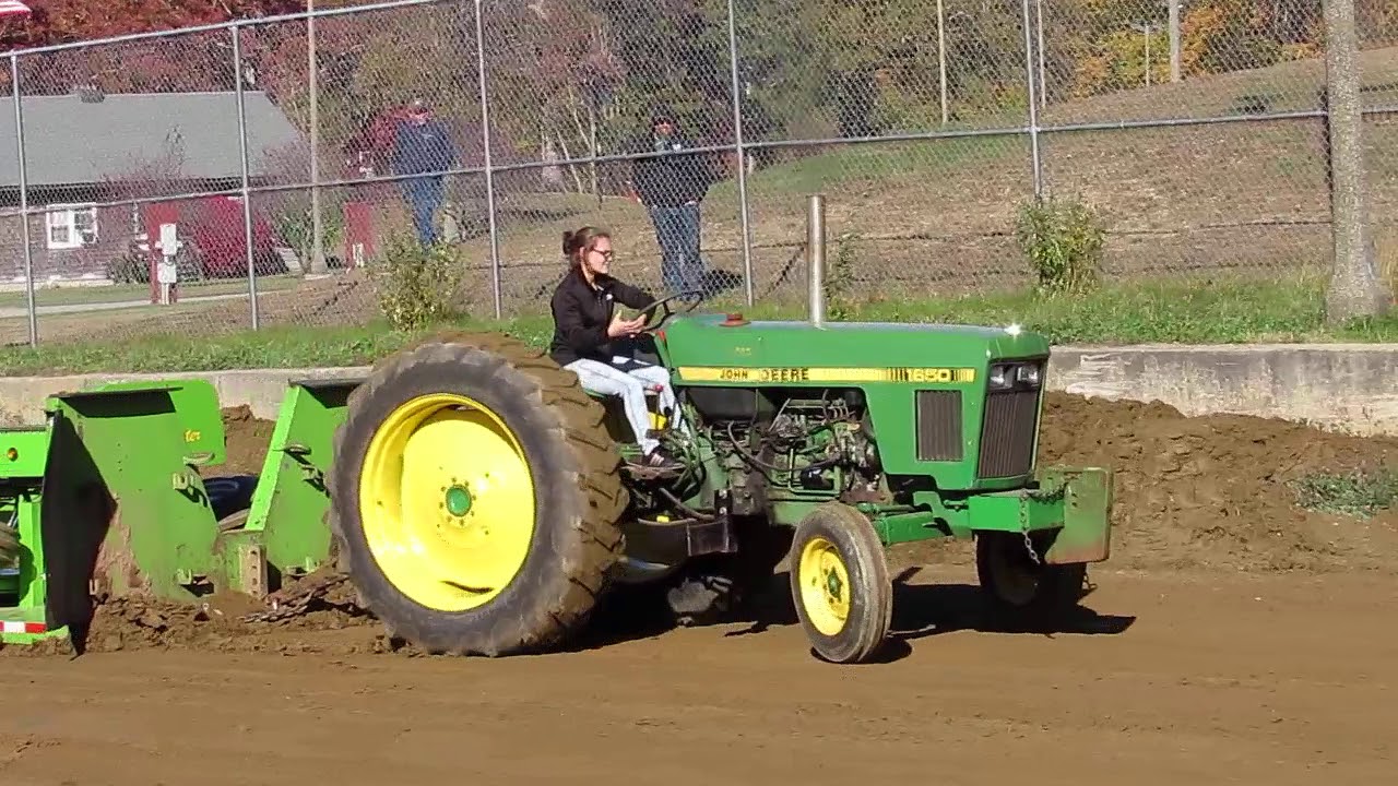 MVI 0025 CSTPAConnecticut State Tractor Pullers Association, Hebron