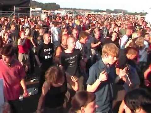 Schwarz Auf Weiss - Rosa Brille (live at Force Attack Festival)
