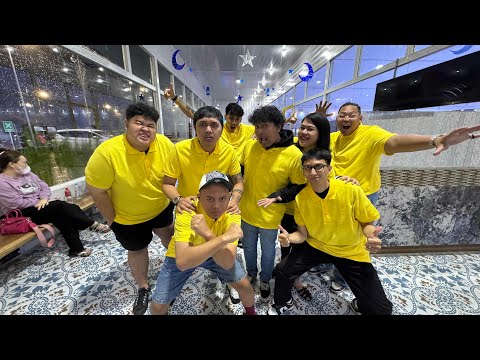 THE ROOMMATES MARATHON IRL | ICE SKATE NIGHT