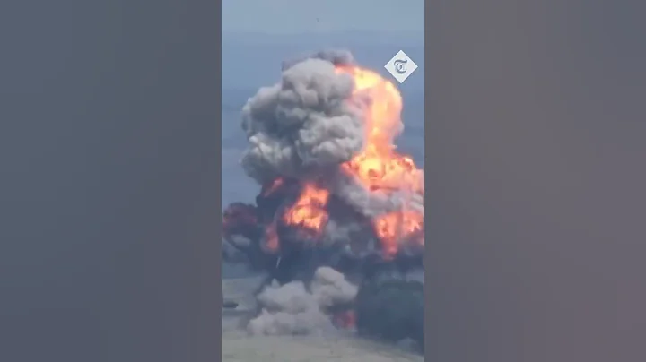 Catastrophic ammunition explosion after Ukrainian forces hit a Russian MRL - DayDayNews